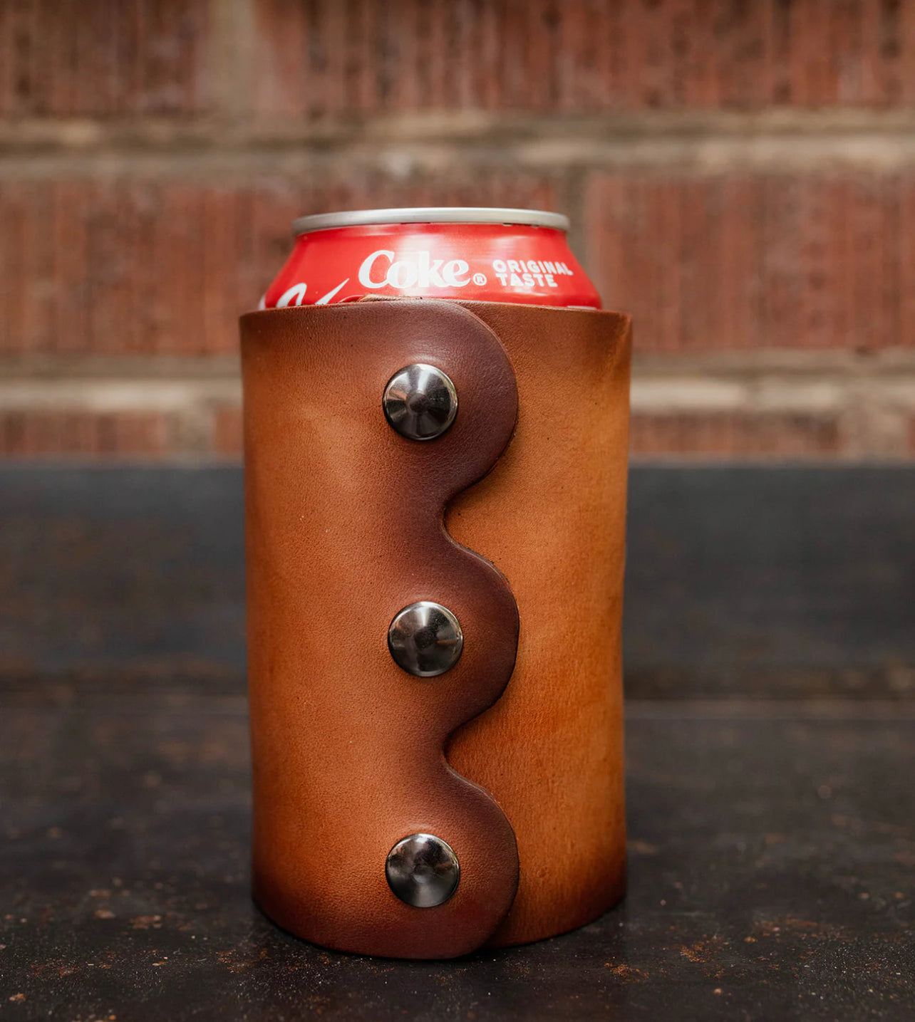 Lindy Snap Can Cooler